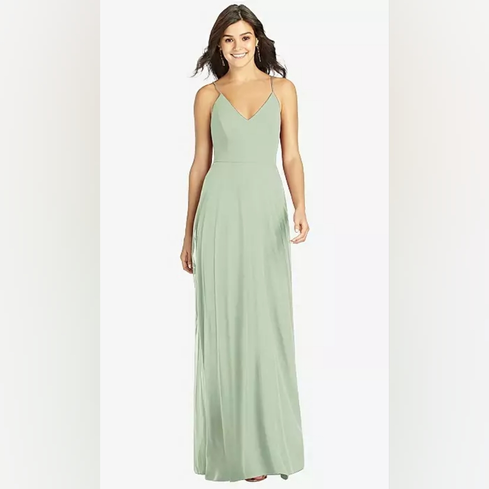 NWOT Dessy Mint Green V Neck Chiffon Bridesmaid Dress